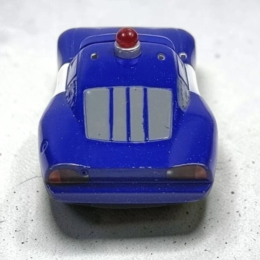 Disney Store Cars Lieutenant Lightning McQueen Rare Blue Paint Detective HTF